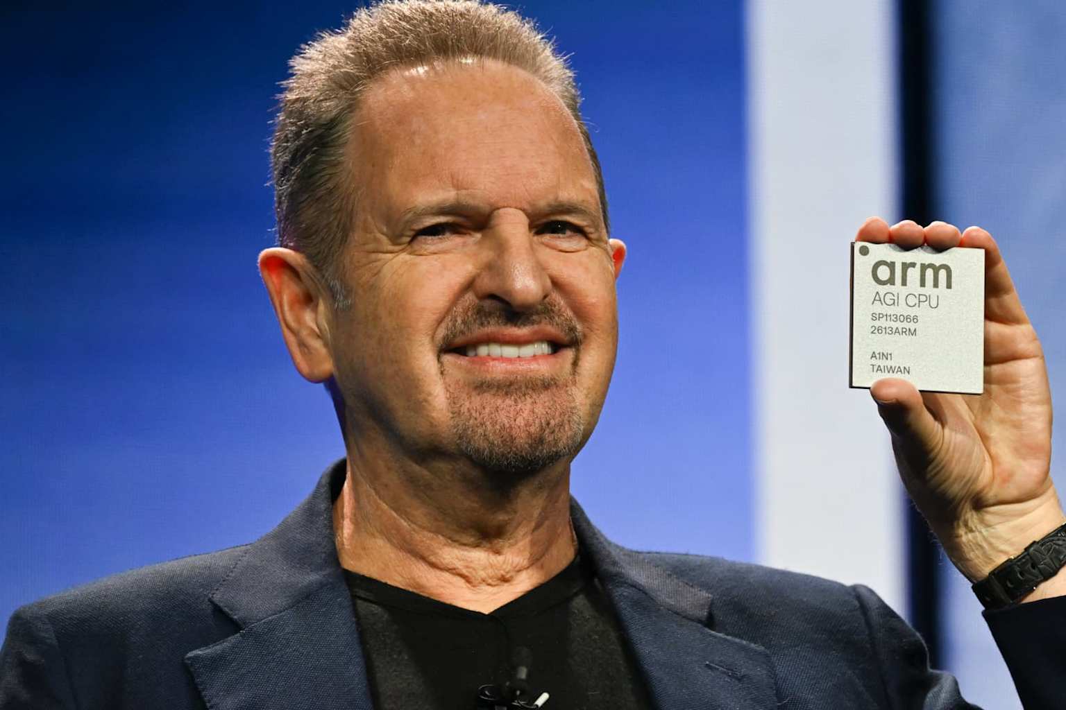 Acciones de Arm rompen récord por el Renacimiento del CPU