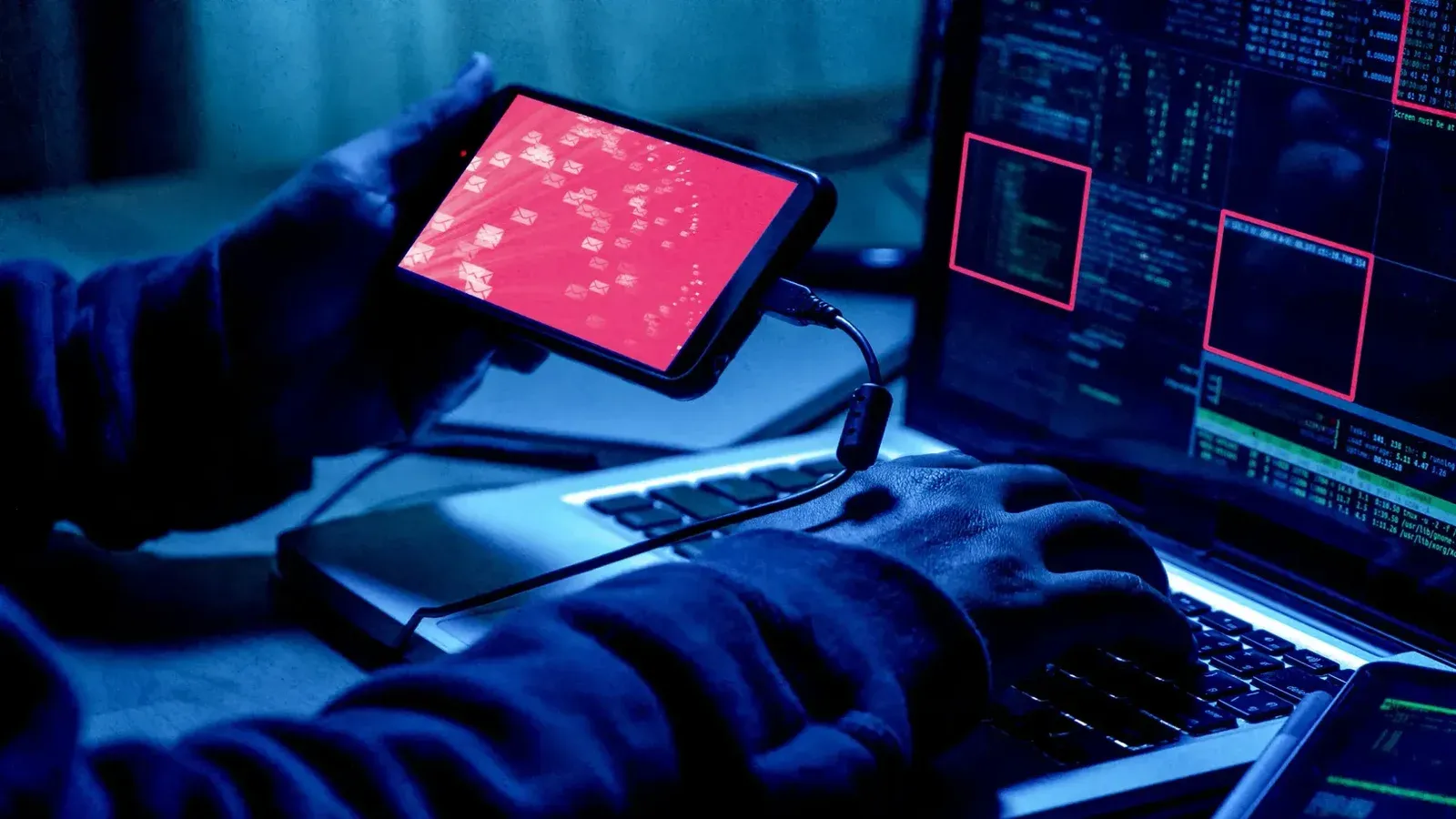 Acusan al dueño de MonsterCloud de pagar a hackers
