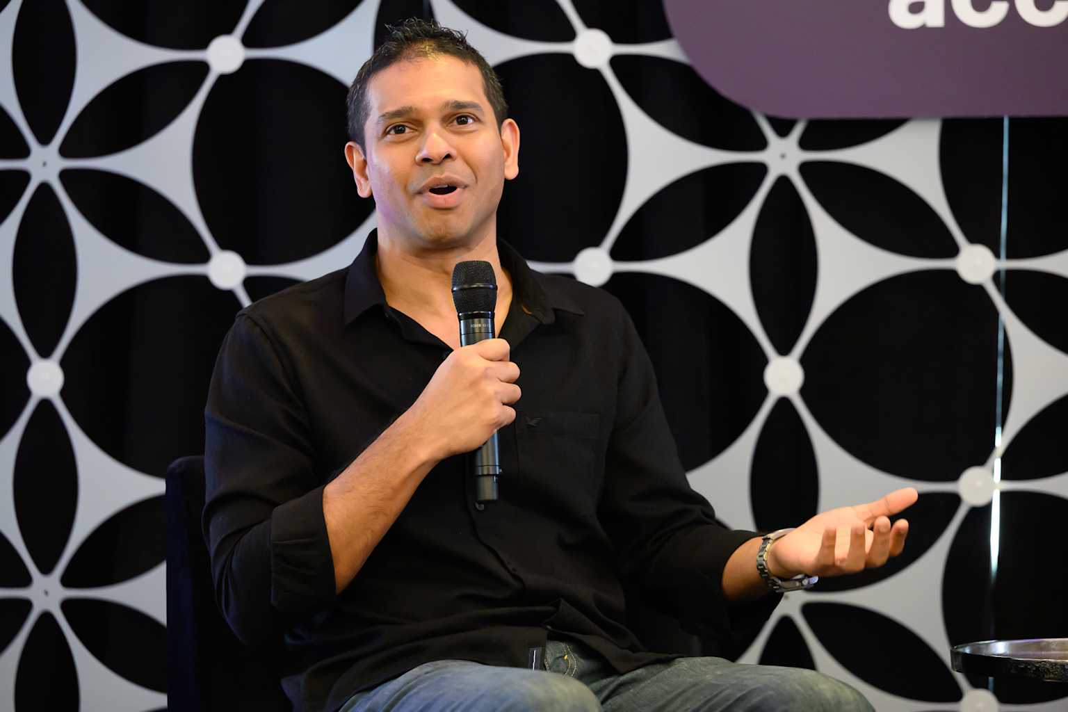 Adiós chatbots: líderes tech anuncian la era de agentes IA