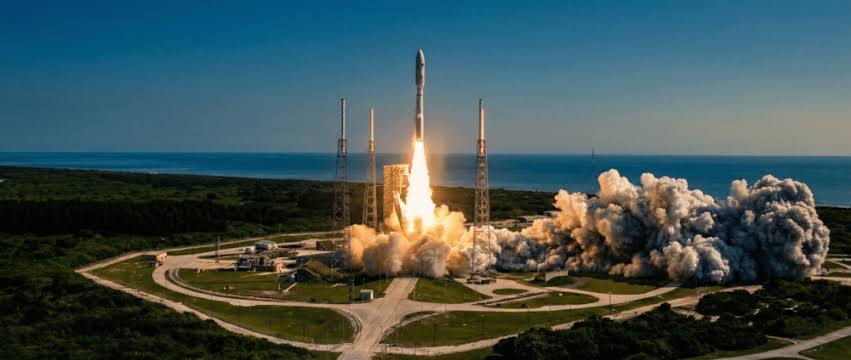 Amazon Leo llega a 396 satélites: arranca su internet este año