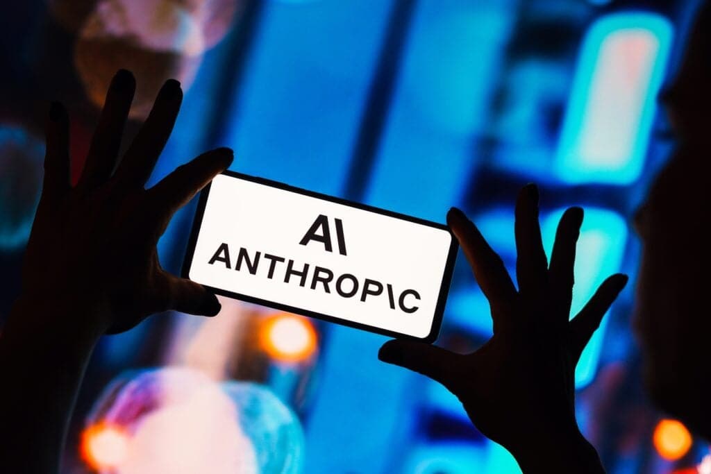 Anthropic cierra alianza de IA por $1.5 MMDD con Wall Street
