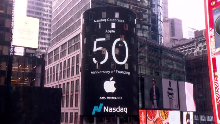 Apple cumple 50 años: Tim Cook abre sesión en el Nasdaq