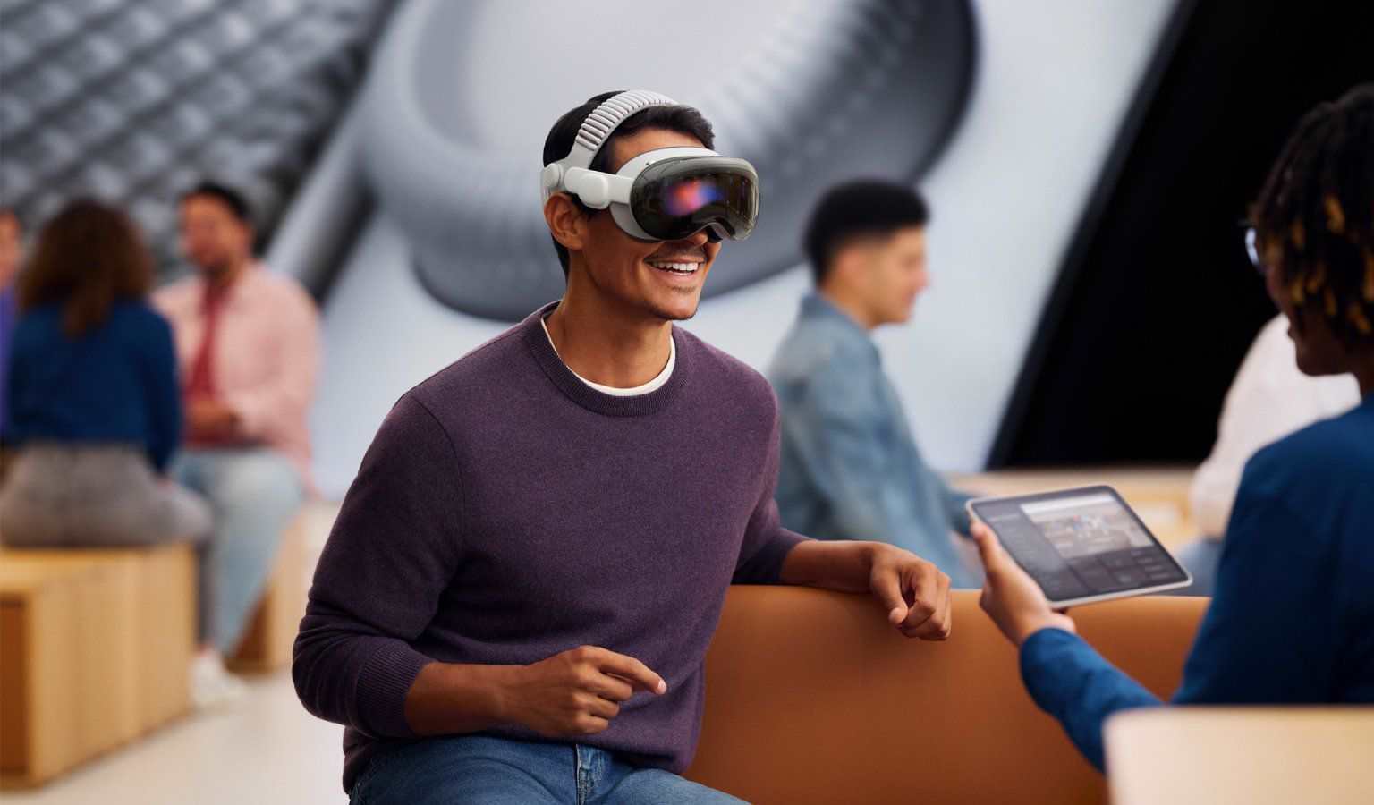 Apple frena Vision Pro y disuelve equipo tras fracaso de M5