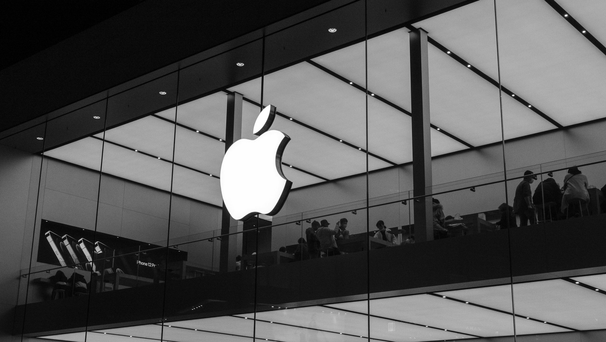 Apple sube precios de Mac e iPad ante escasez de chips de IA