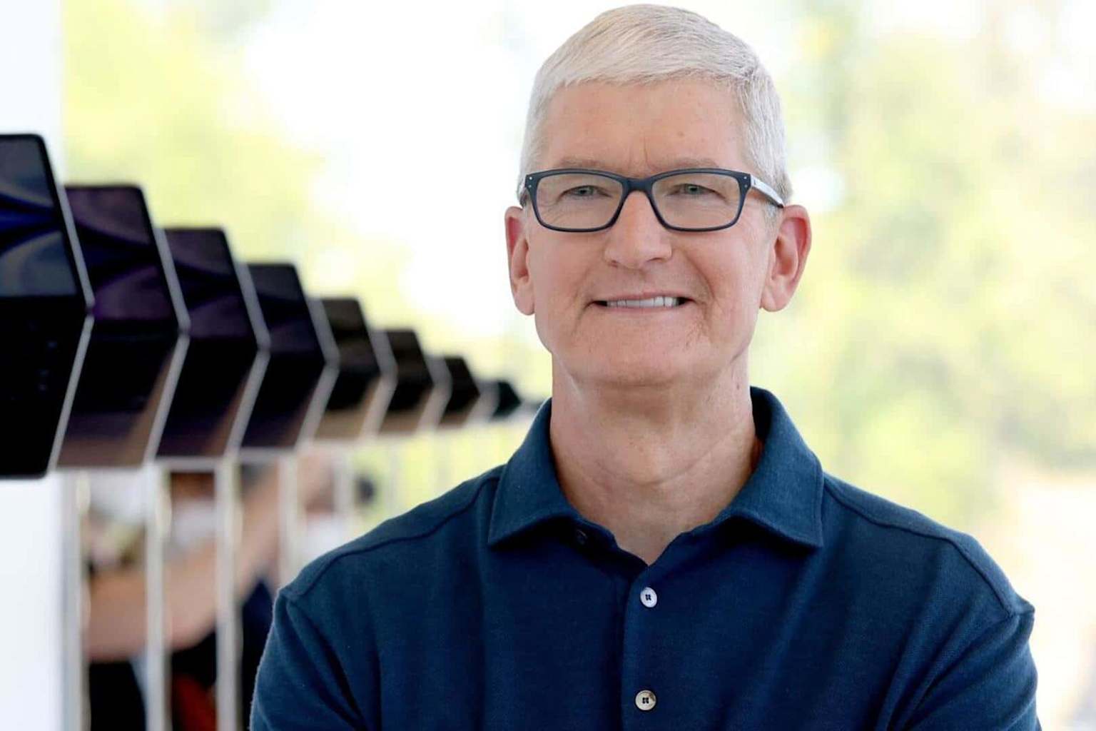 Artemis II: Tim Cook celebra fotos espaciales hechas con iPhone