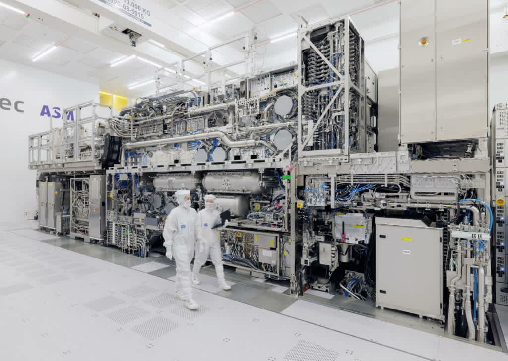 ASML confirma: los primeros chips con tecnología High-NA llegan en meses