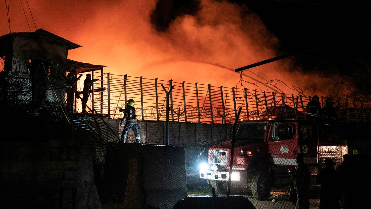 Ataque aéreo en hospital de Kabul deja 400 muertos