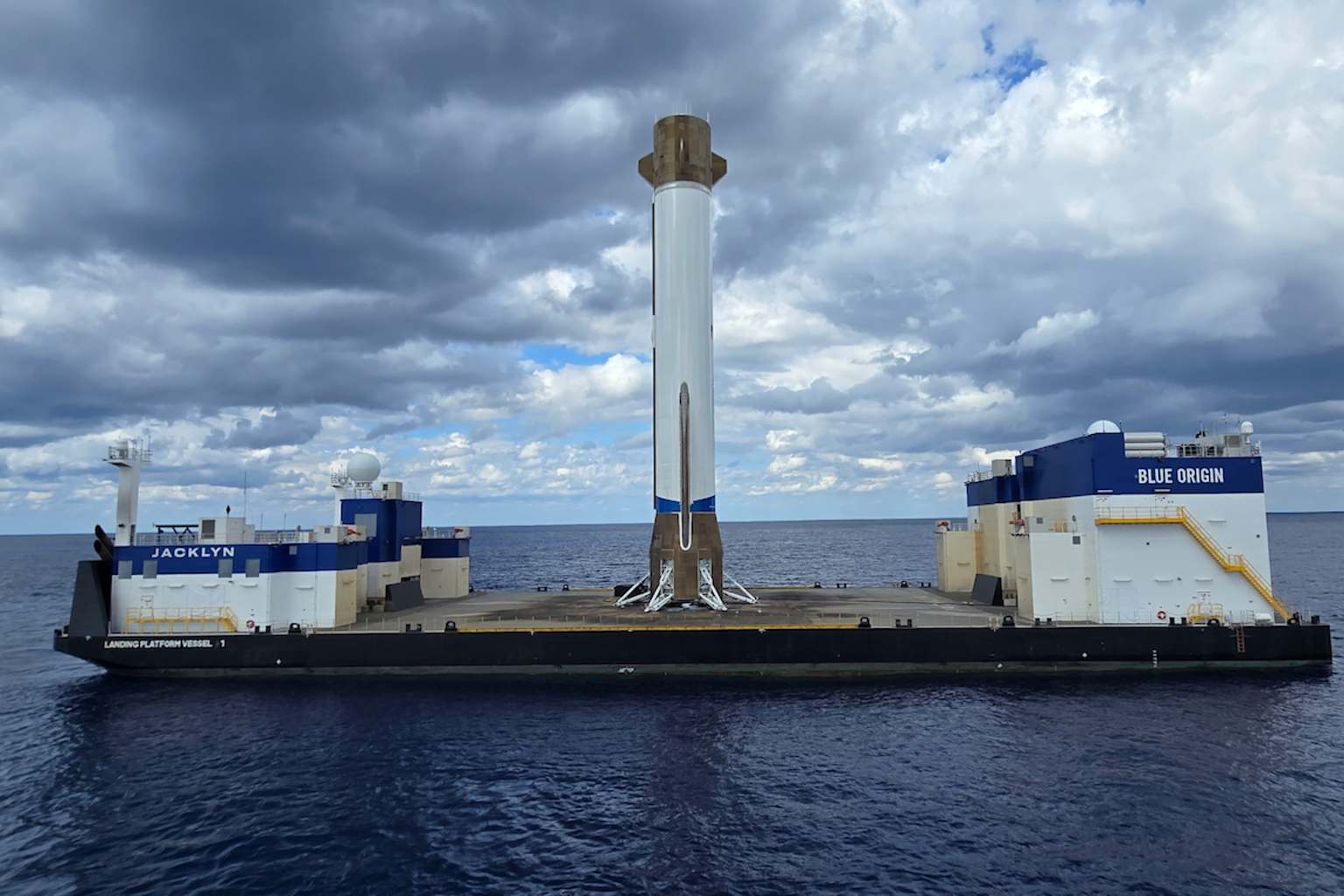 Blue Origin reutiliza el New Glenn y lo recupera en el mar