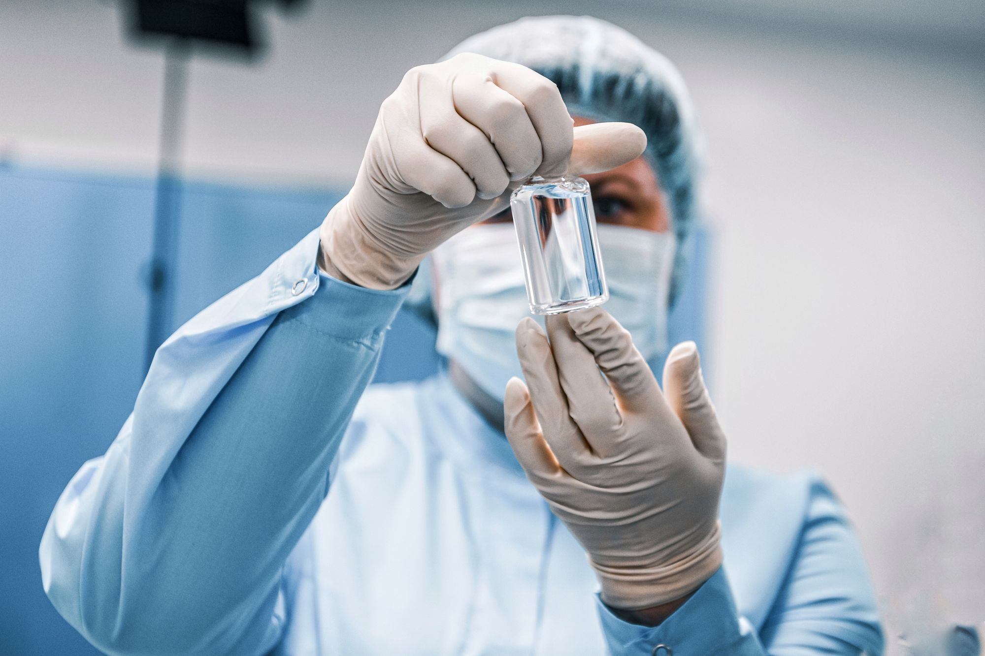 Ébola en el Congo: suben casos a 2,905 y Oxford inicia vacuna
