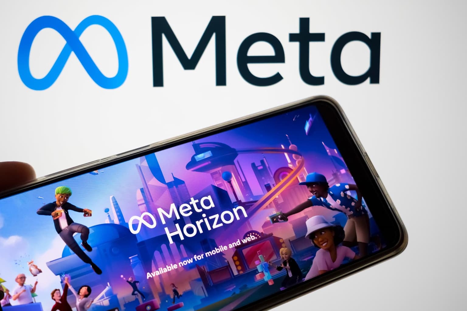 Burbuja del metaverso explota: terrenos colapsan 99%