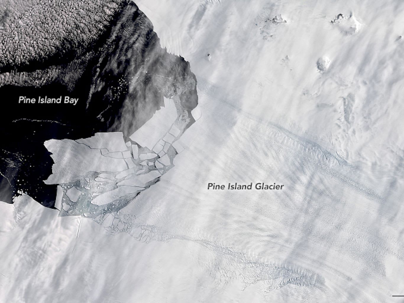 Cambio climático aceleró 20% deshielo de glaciar Pine Island