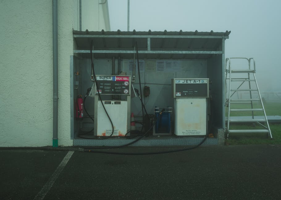 Estación De Servicio Al Aire Libre En Tono Sepia Vintage