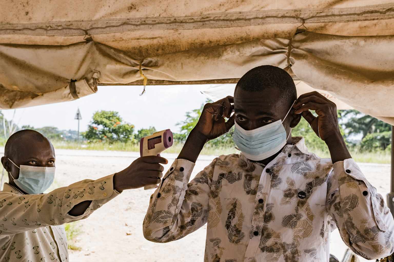 Cepa rara de Ébola supera 500 casos sin vacuna disponible