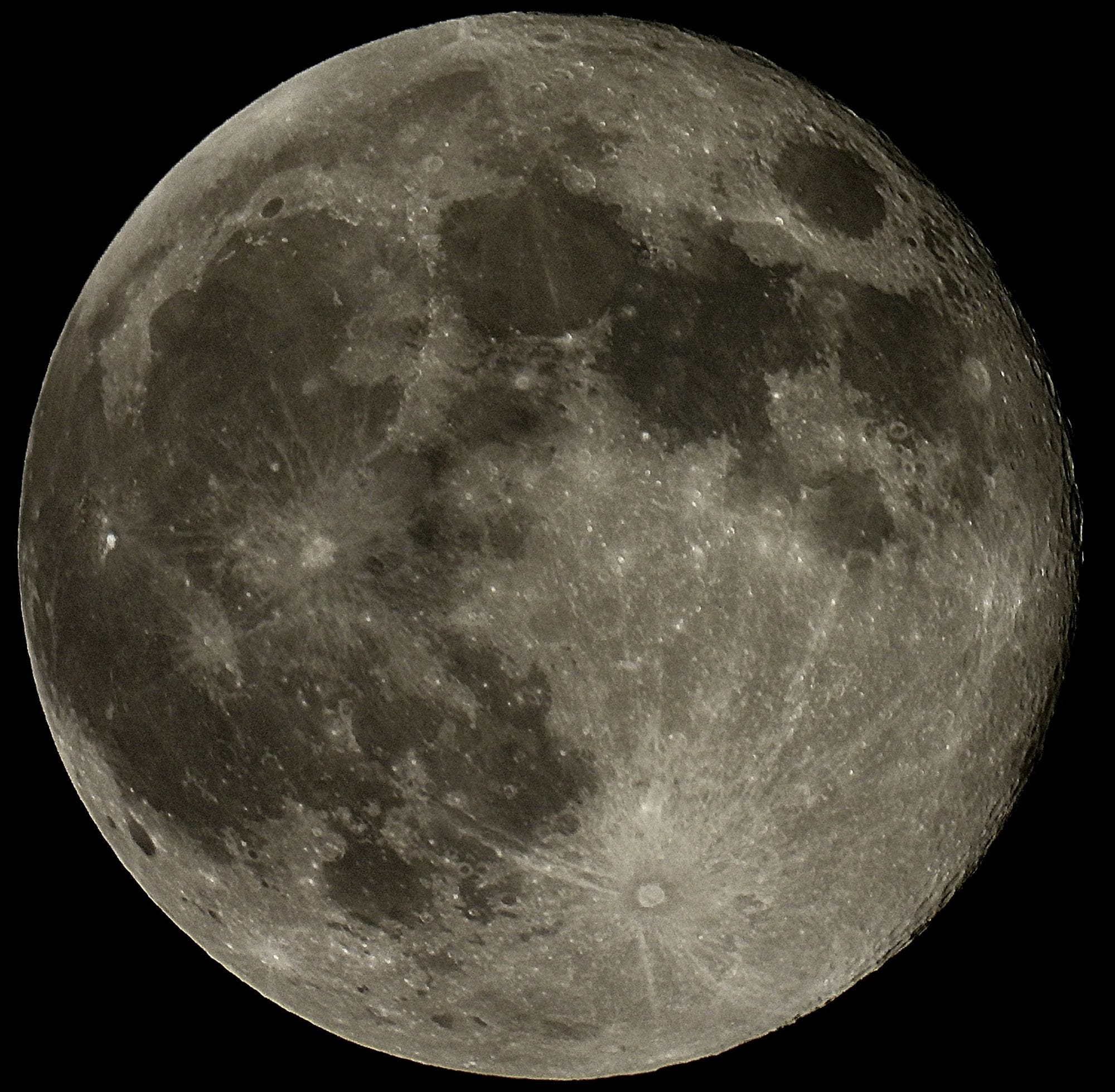 Chang’e 7: China busca hielo en el polo sur lunar