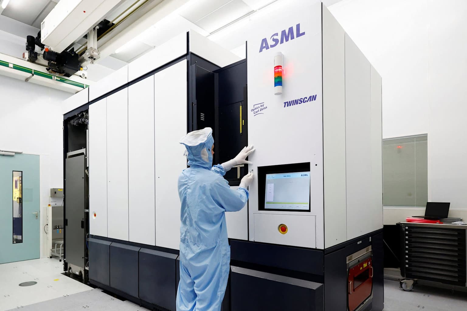 China exige crear su propio ASML: la misión imposible para 2030