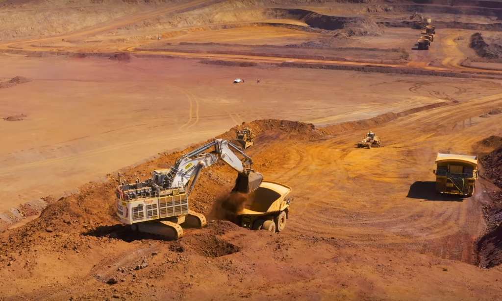 China levanta bloqueo al mineral de hierro de BHP