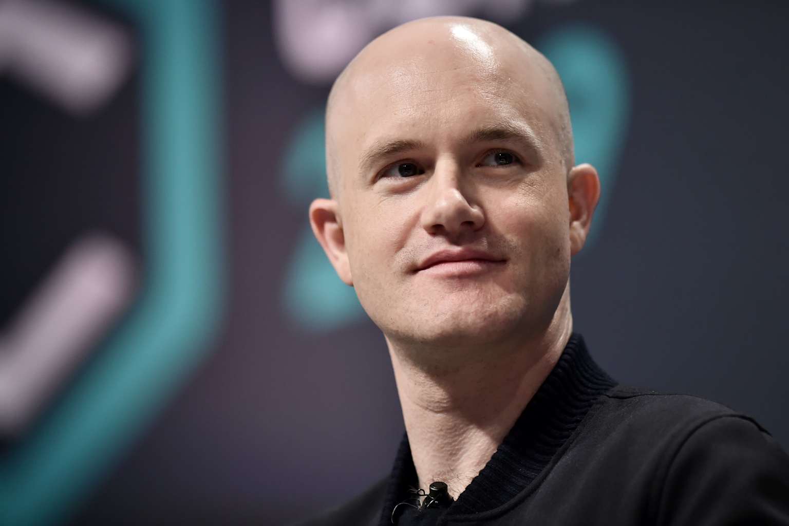 Coinbase adopta por defecto modelos de IA de China