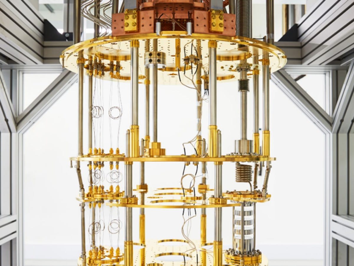 Computadora cuántica de IBM iguala resultados de laboratorio