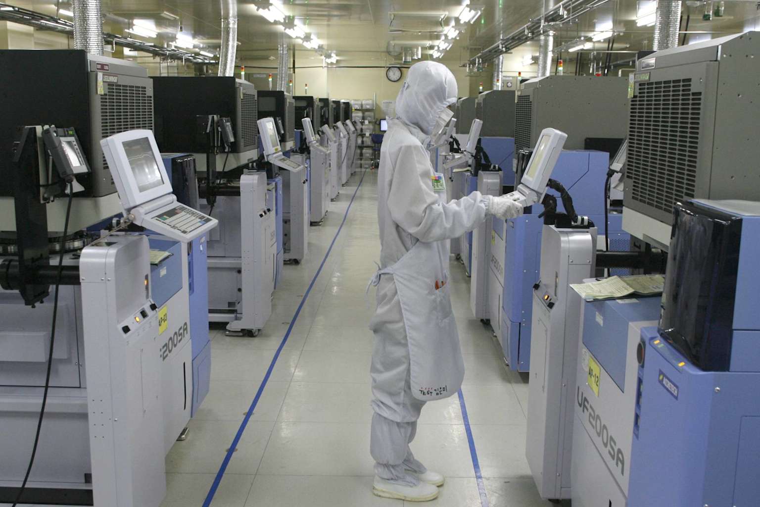 Corea del Sur advierte: guerra en Irán amenaza producción de chips