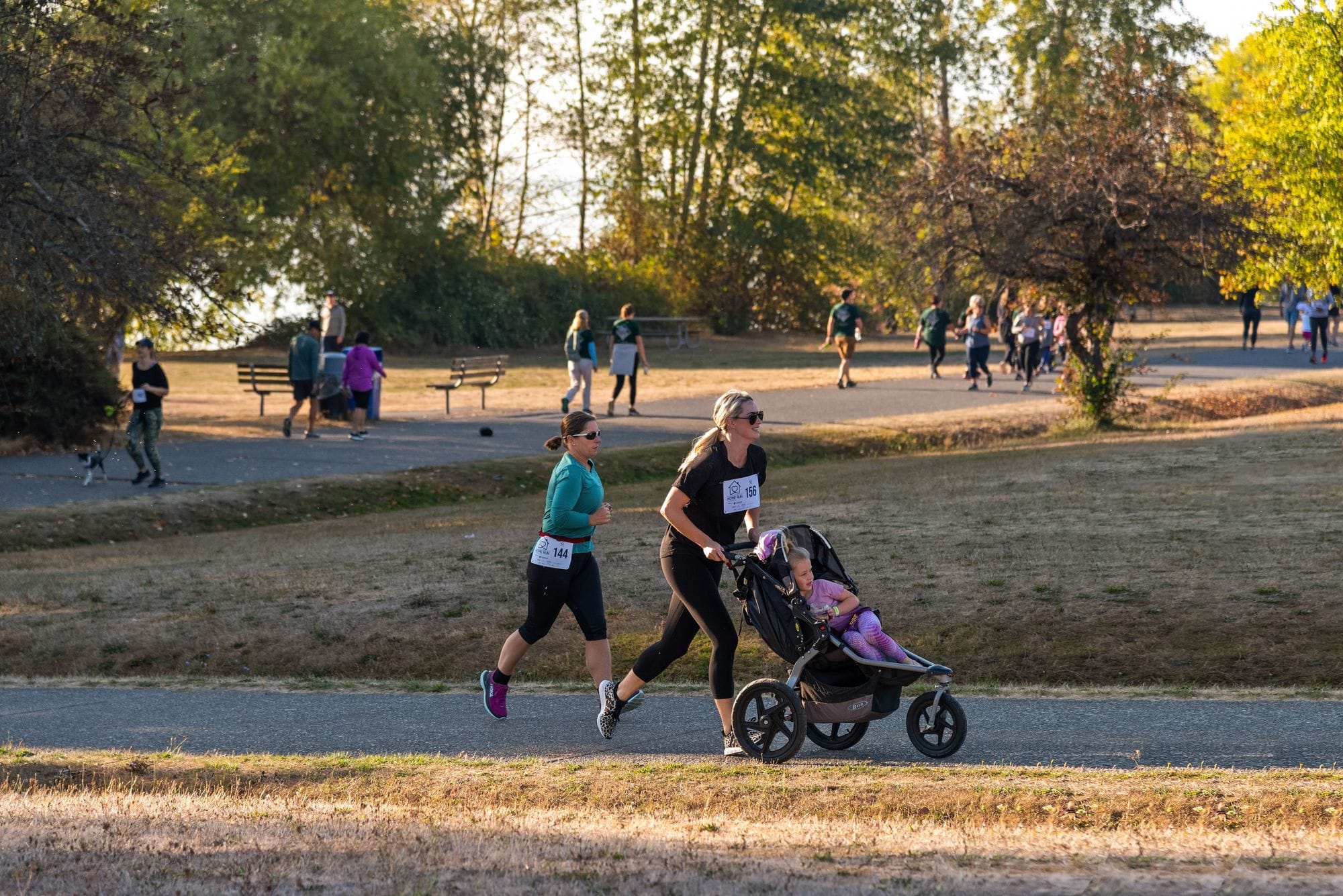 Correr con carriola no mostró más lesiones, según estudio