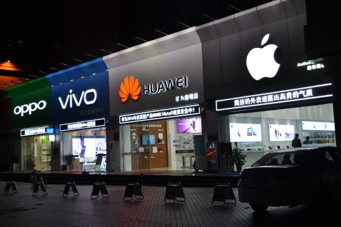 Crisis de chips: Xiaomi y Oppo recortan 30% sus metas 2026