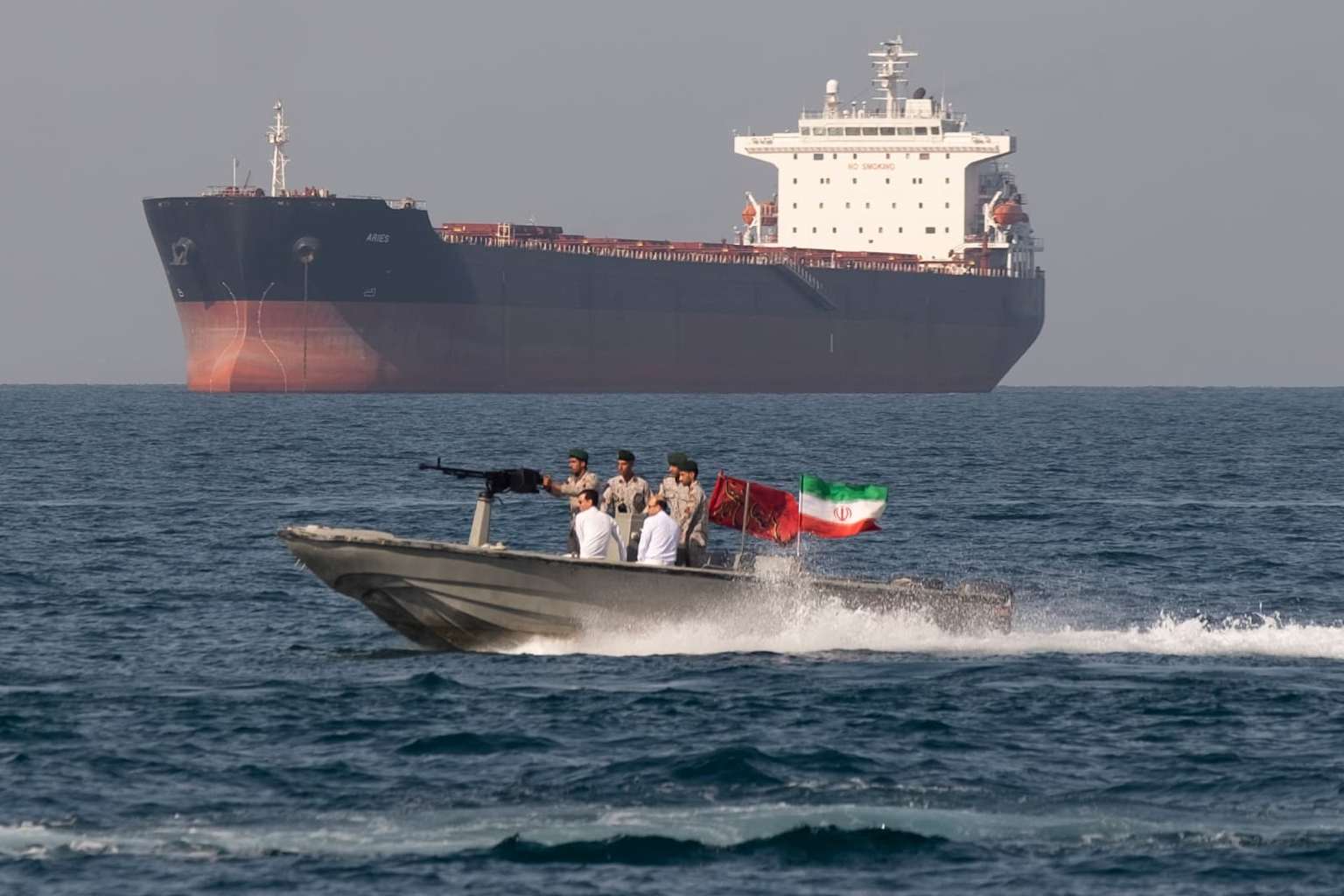 Crudo Brent supera $116 tras ataque hutí a Israel