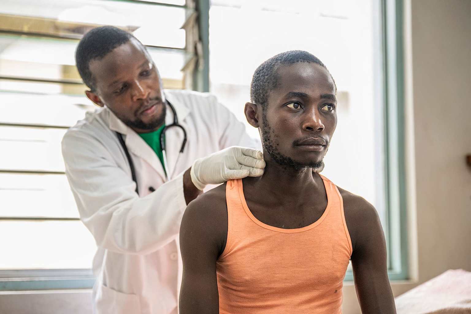 Cura de dosis única para la 'enfermedad del sueño' recibe aval clave de la UE