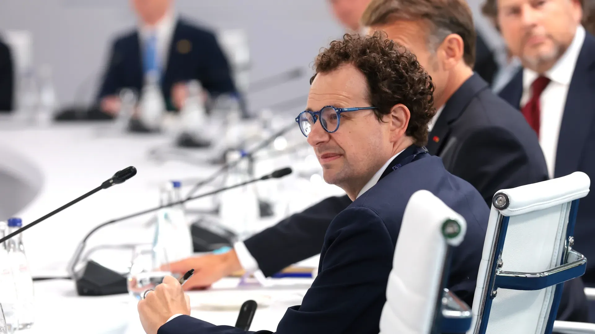 Dario Amodei asegura que Anthropic no busca prohibir los modelos abiertos