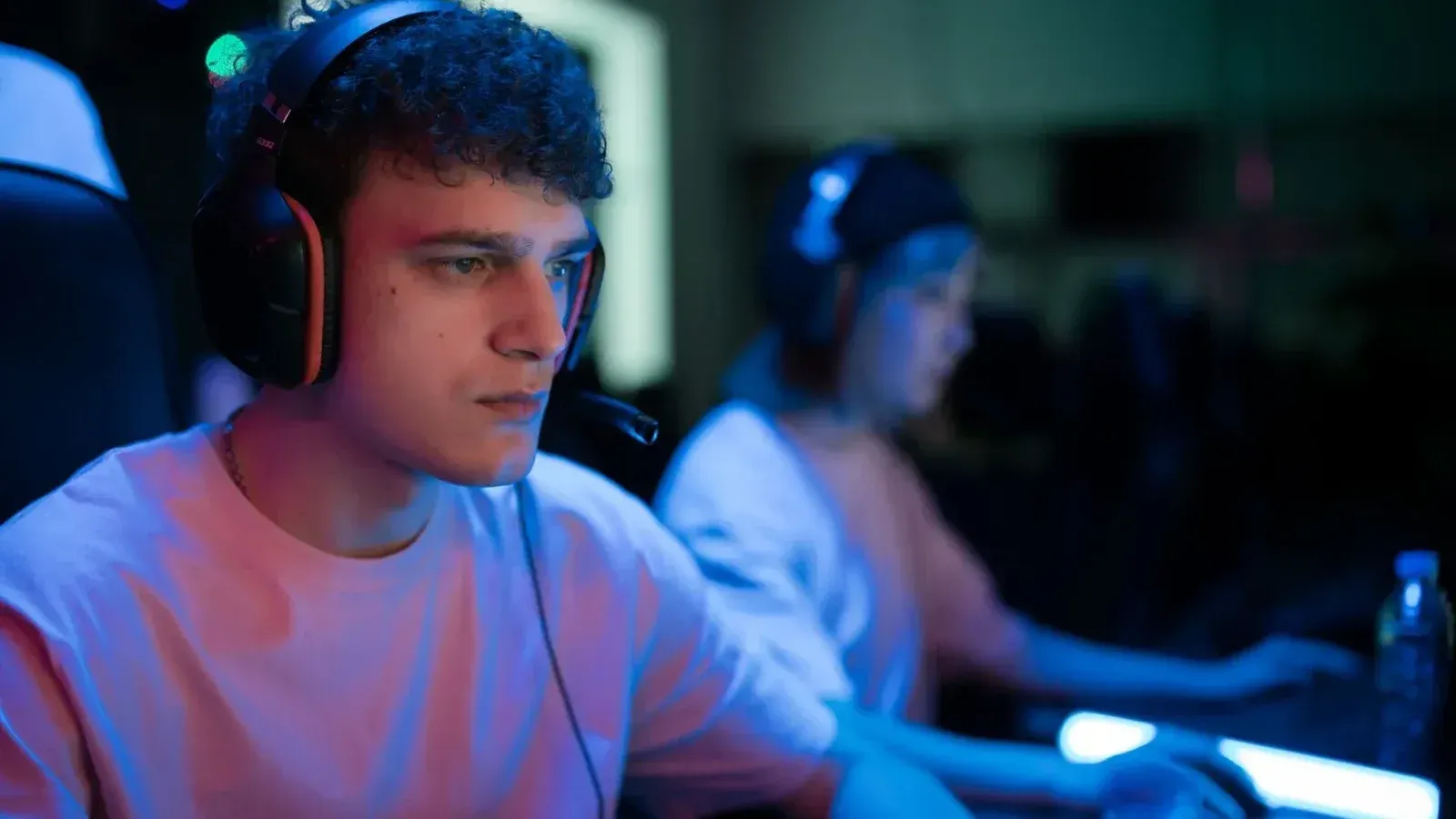 Discord estima tu edad: qué pasa si te marca menor