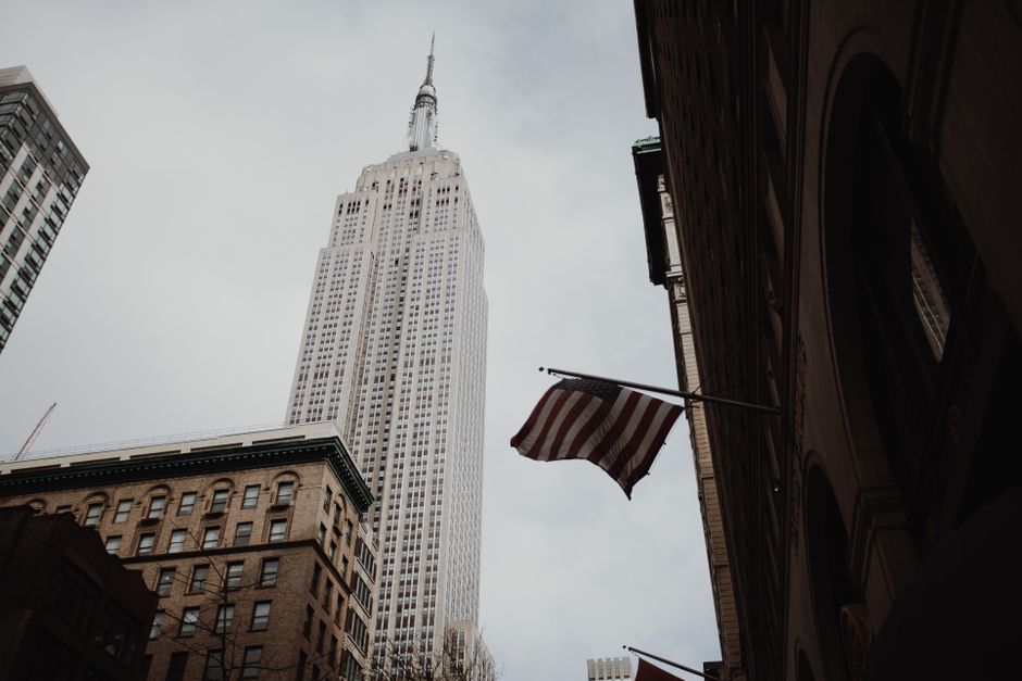 Persona Que Muestra La Bandera De Estados Unidos
