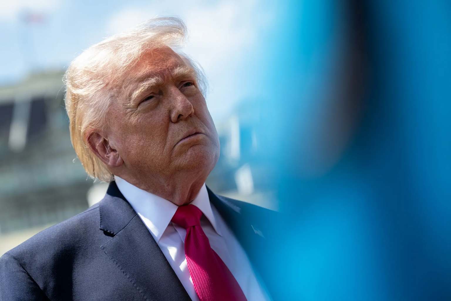 EE. UU. incauta buque iraní y frena negociaciones de paz