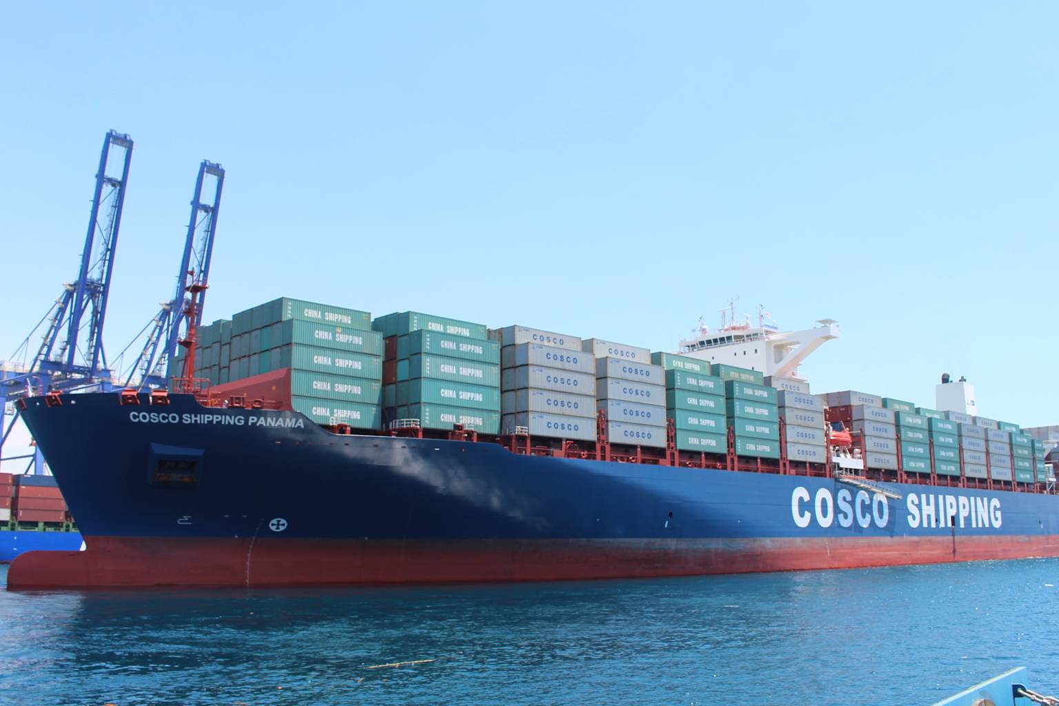 El Canal de Panamá cobra $4 MDD extra por crisis en Ormuz