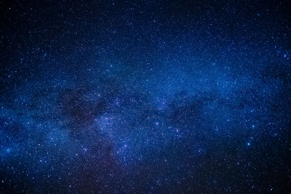 Cielo Nocturno Estrellado Azul Y Blanco