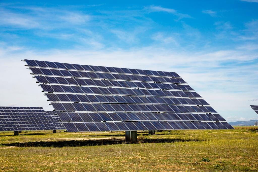 El sol rescata a Europa: la energía solar ahorra 20,000 millones de euros en gas