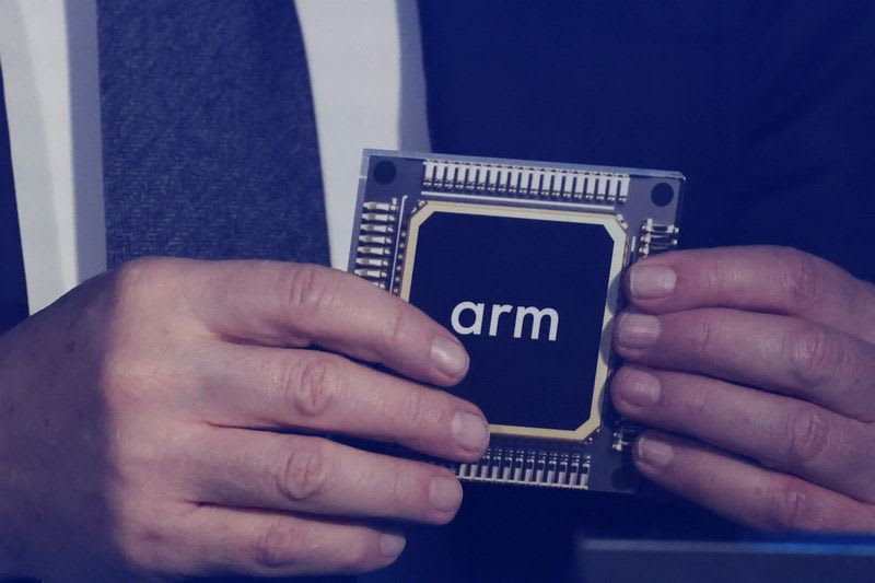 Escasez de procesadores AGI tumba 8% las acciones de Arm
