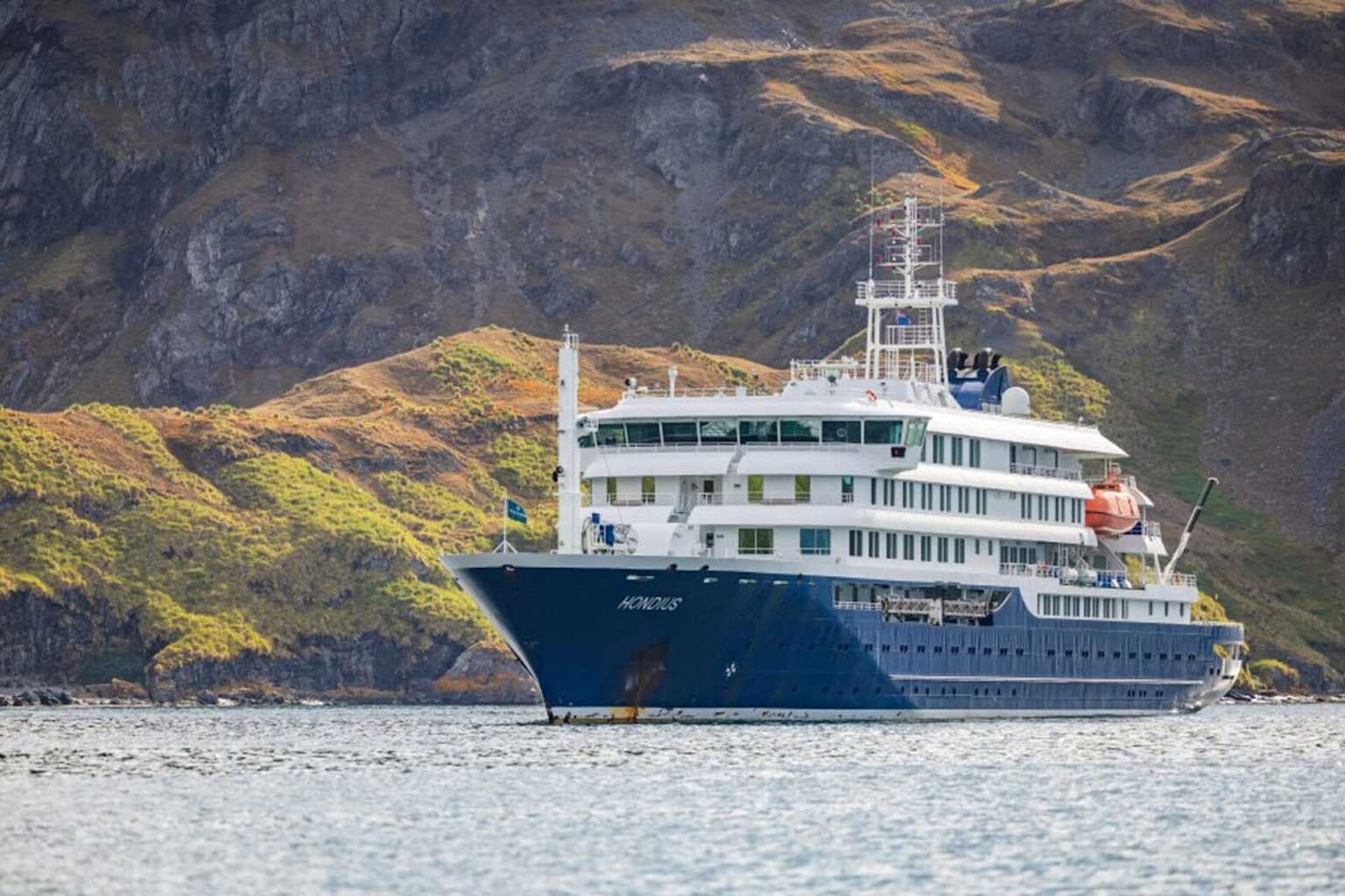 España repatriará pasajeros de crucero con hantavirus