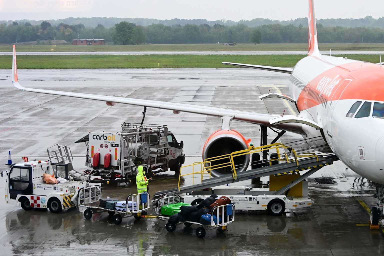 Europa se queda sin turbosina: EE. UU. mantiene bloqueo naval en Ormuz