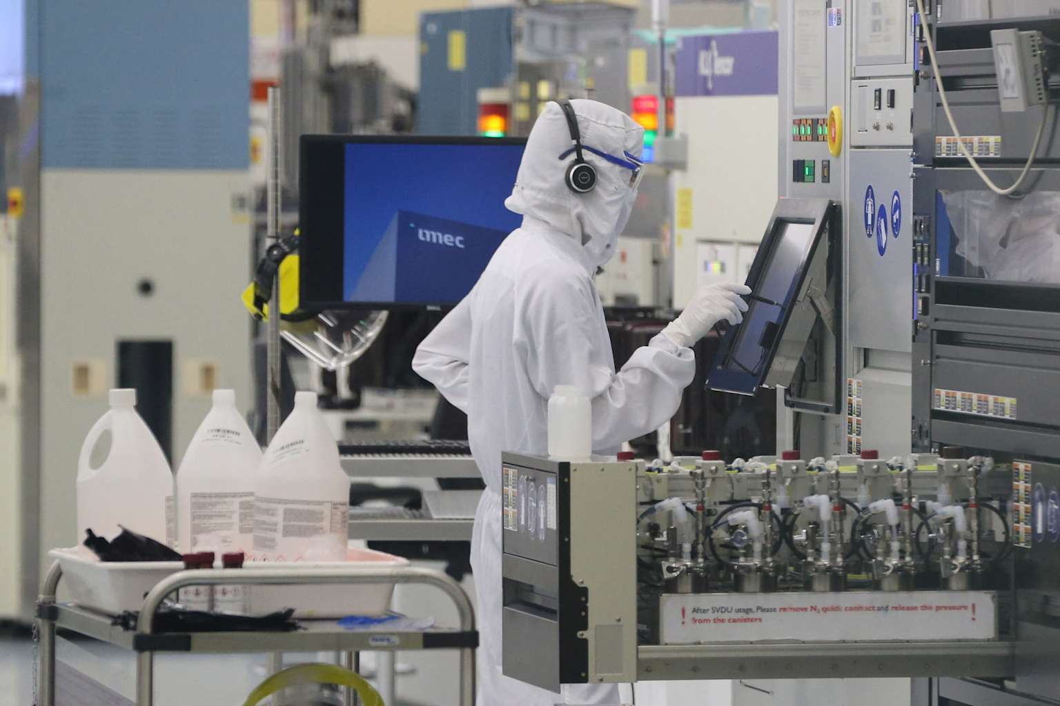 Europa urge crear diseñadores de chips de IA propios