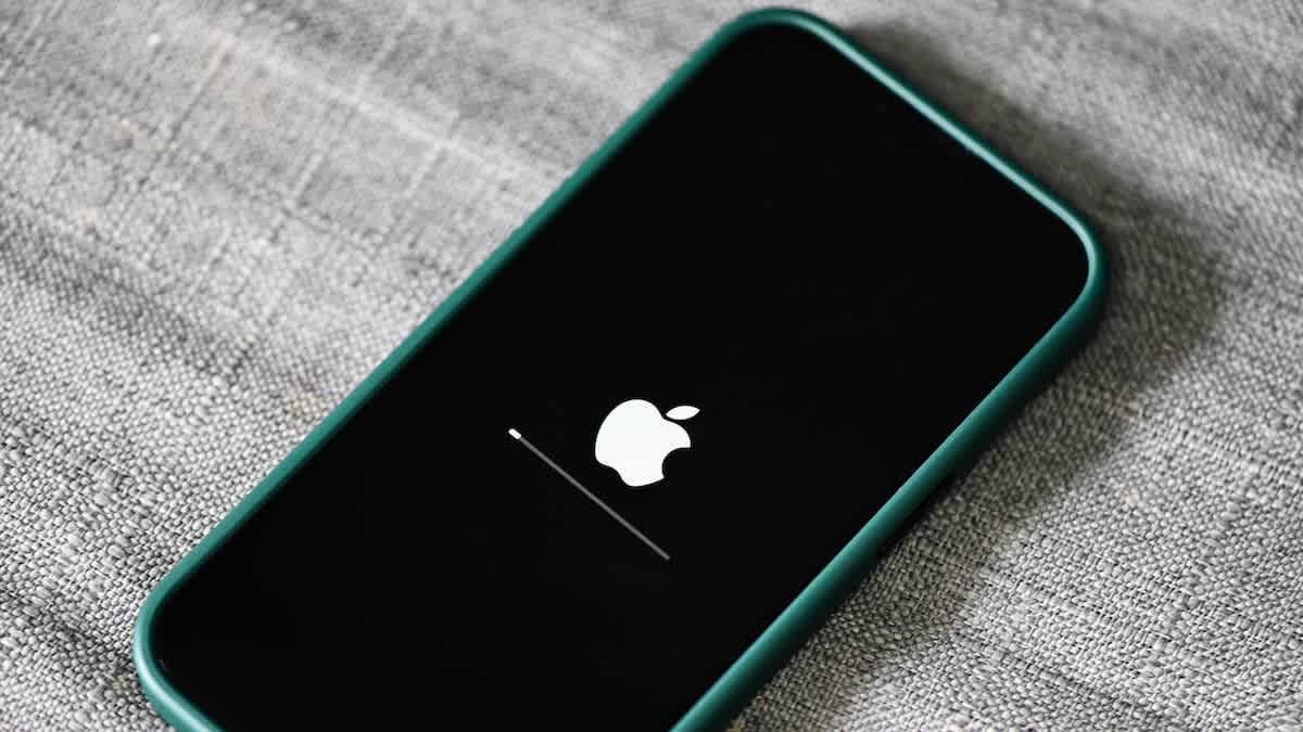 Exigen actualizar iPhones para frenar a malware DarkSword