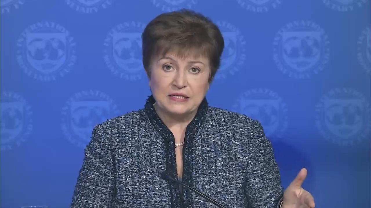 FMI recorta pronóstico global por crisis en Medio Oriente