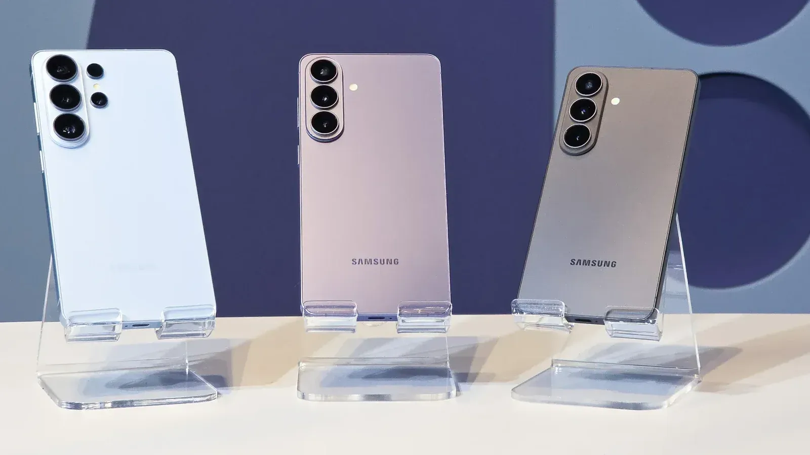 Galaxy S27 apuntaría a enero de 2027; Pro y Ultra en duda