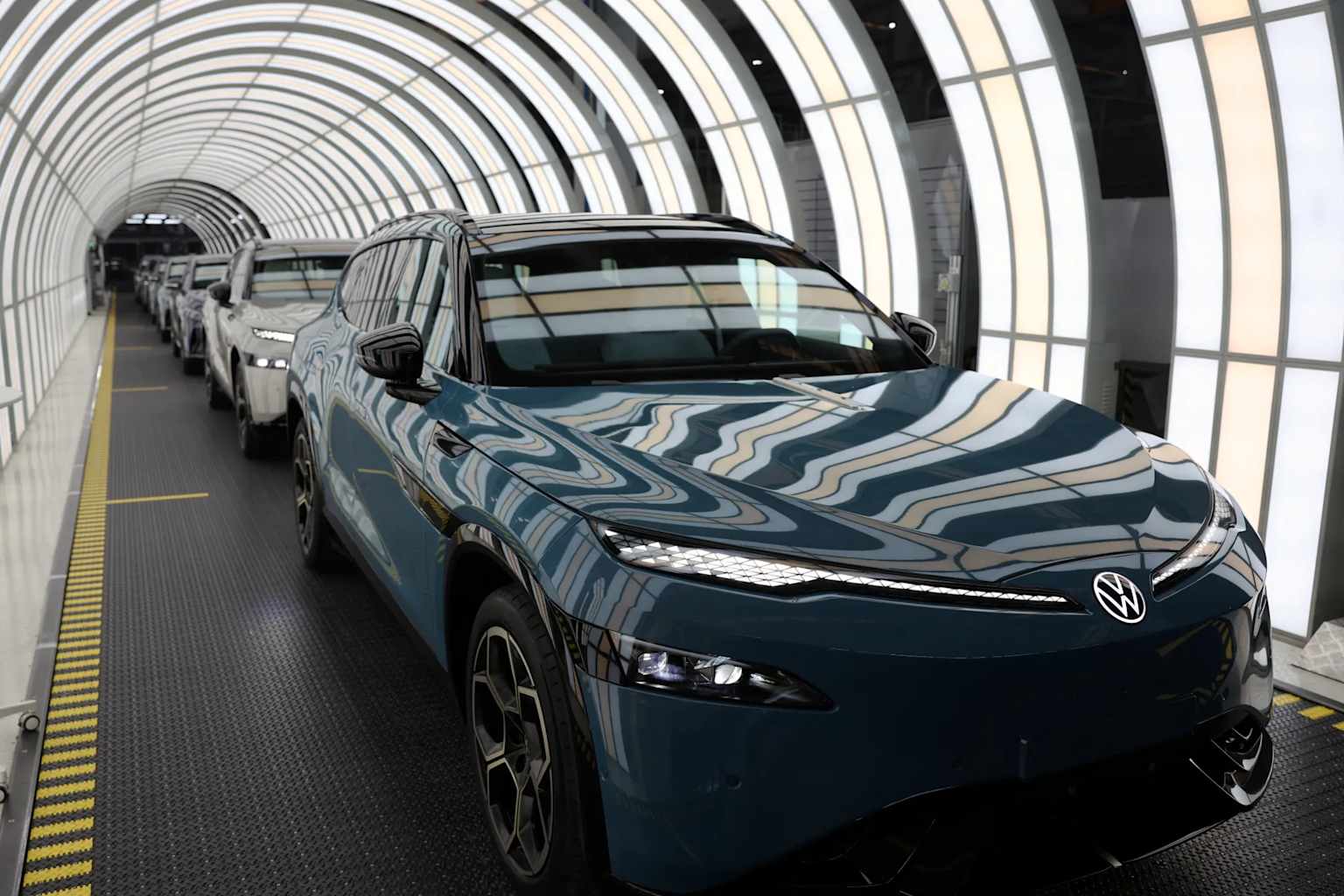 GM, VW y Renault ceden el desarrollo de autos a China