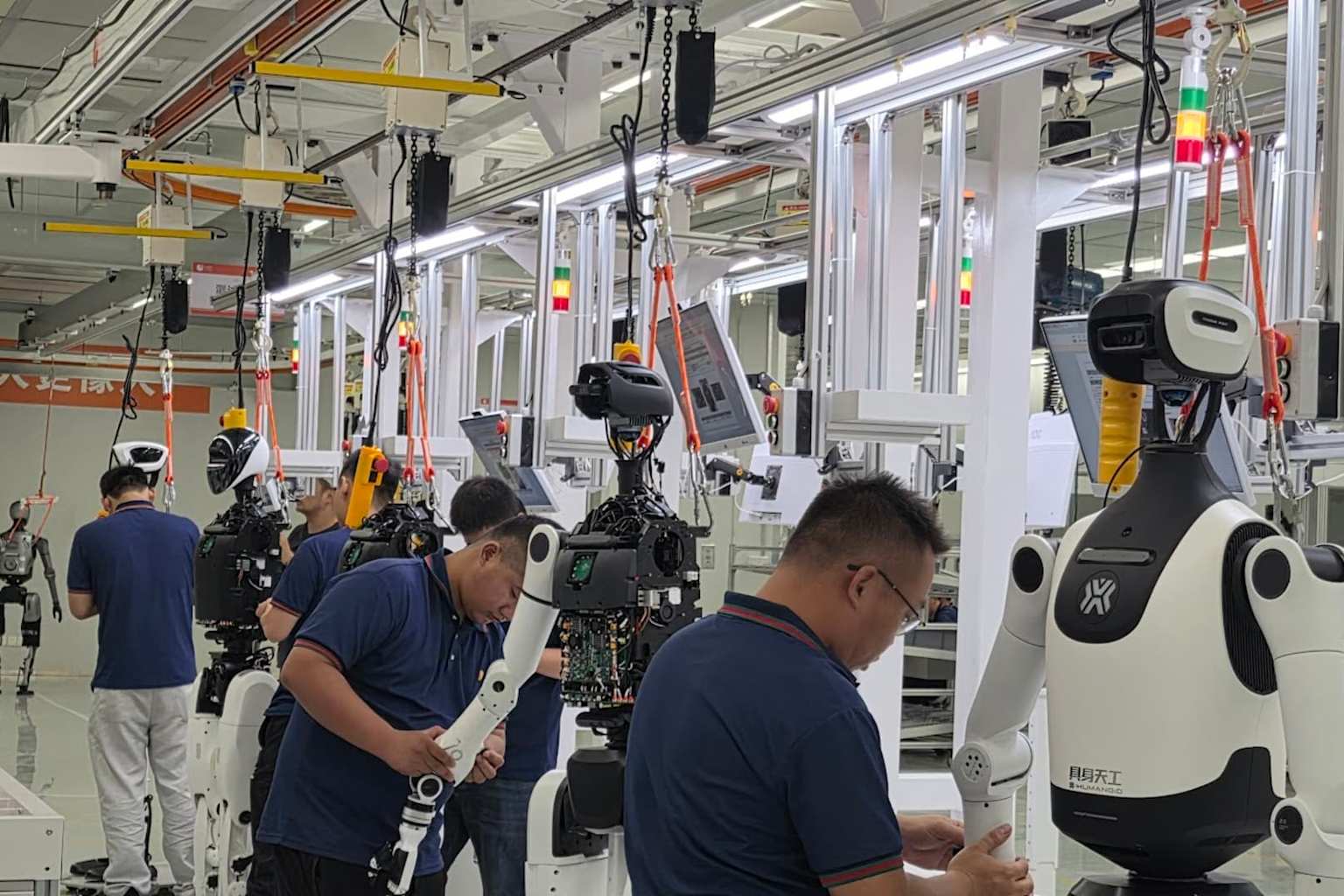 Guerra de precios en China: El boom de robots humanoides imita la crisis de los autos eléctricos