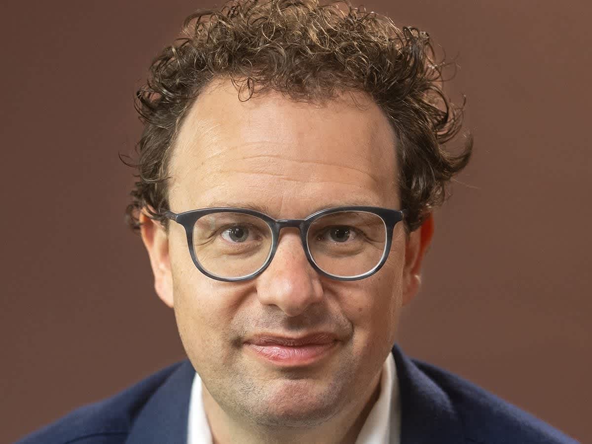 Guerra fría en la IA: El odio entre OpenAI y Anthropic