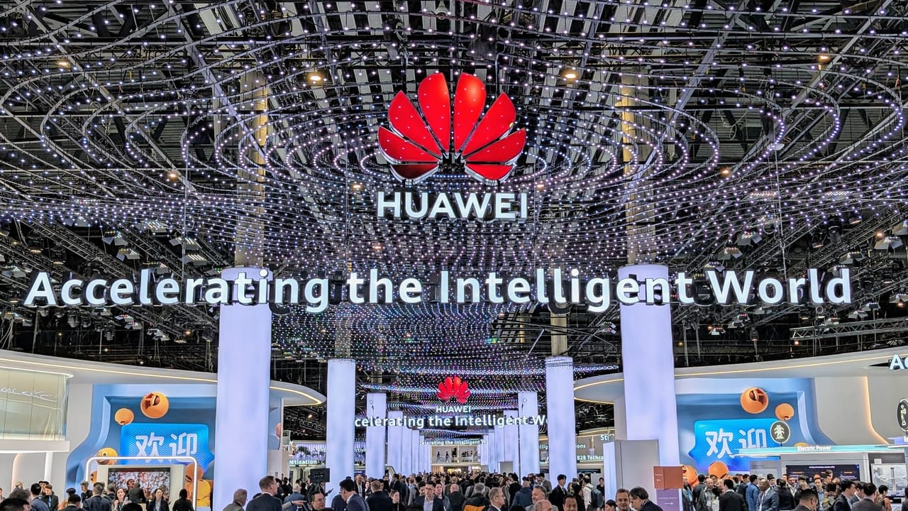 Huawei desafía a Nvidia con supercomputadoras de IA en MWC 2026