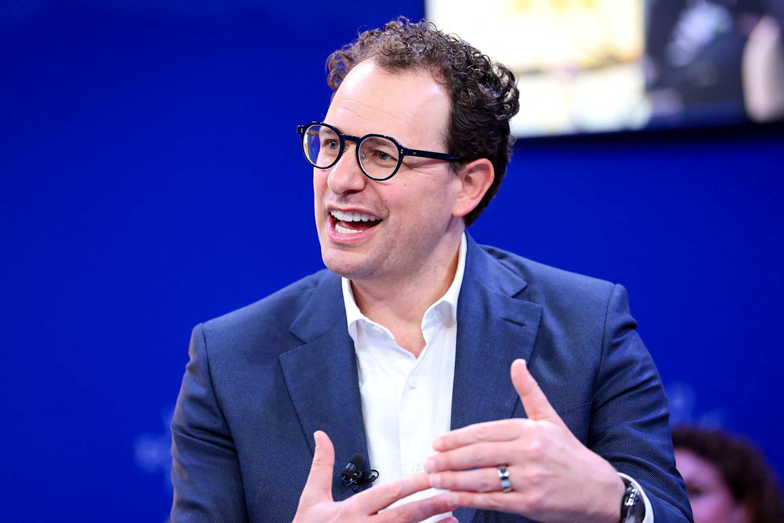 IBM exige IA open-source tras bloqueo de Claude Mythos