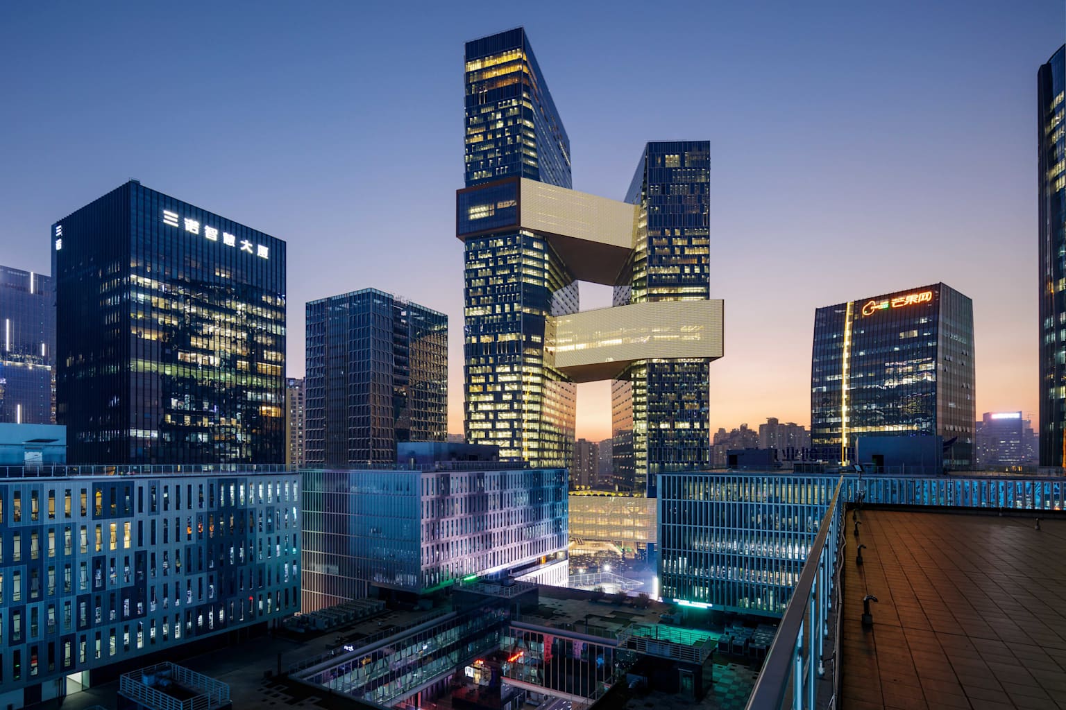 Ingresos récord de Tencent: enfocará su capital en la IA