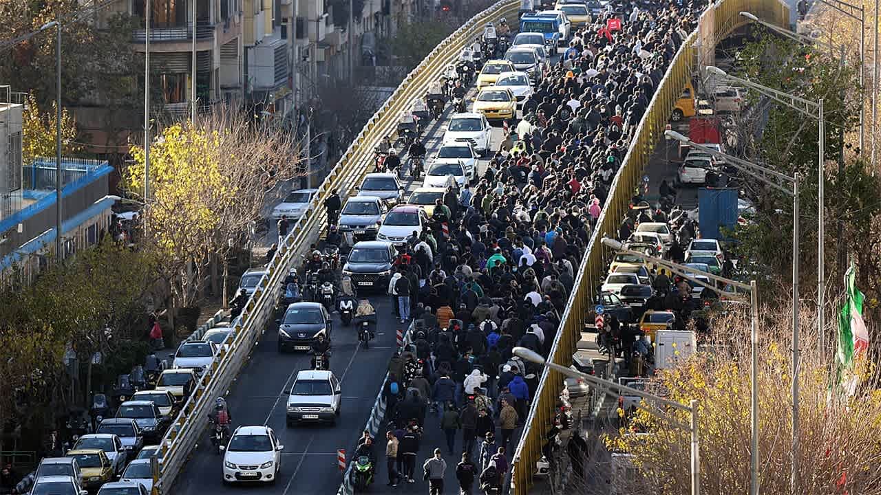 Irán acelera ejecuciones: ahorca a dos manifestantes más