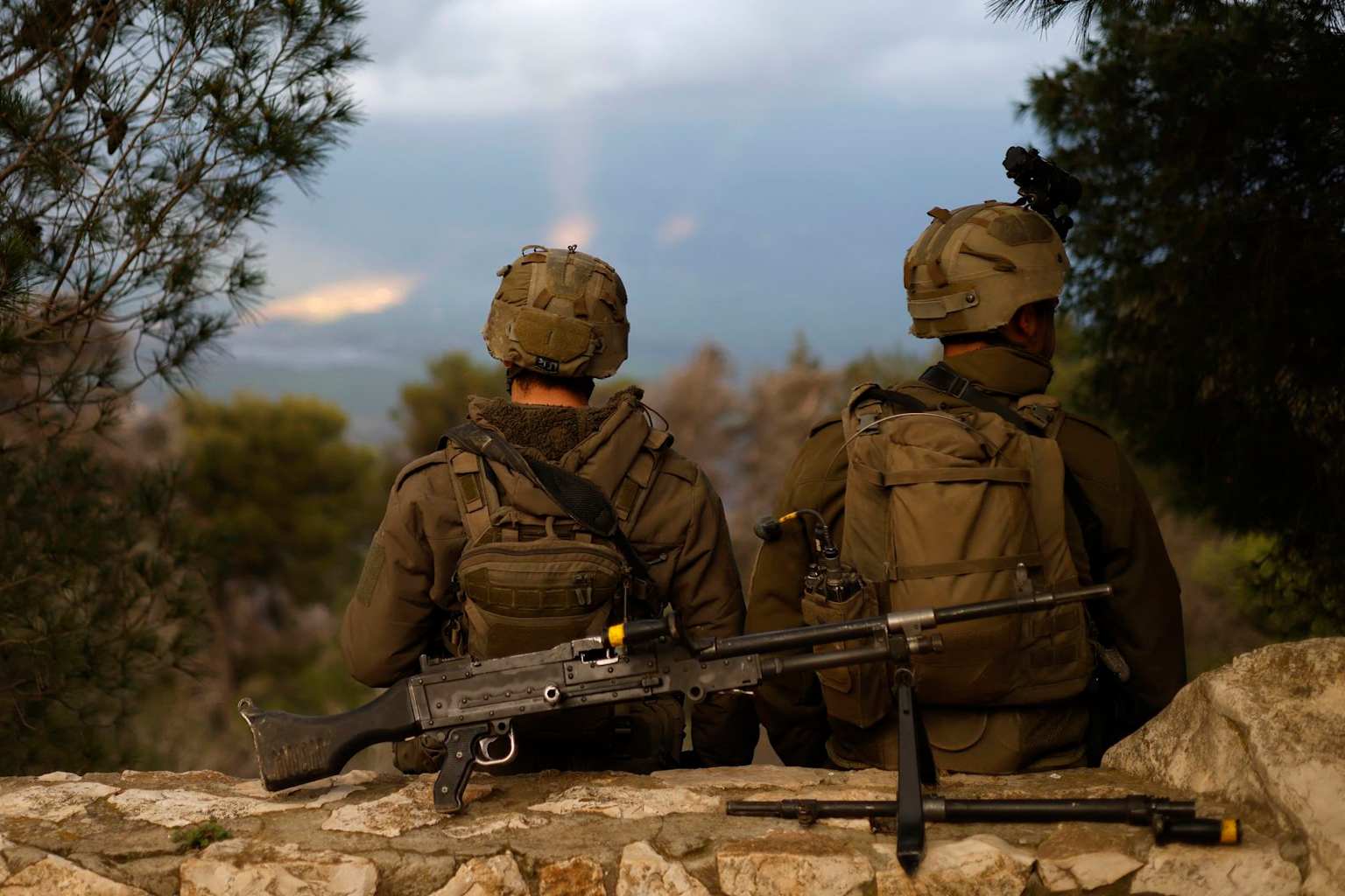 Israel avanza 8 km en Líbano y destruye puentes para tomar el río Litani