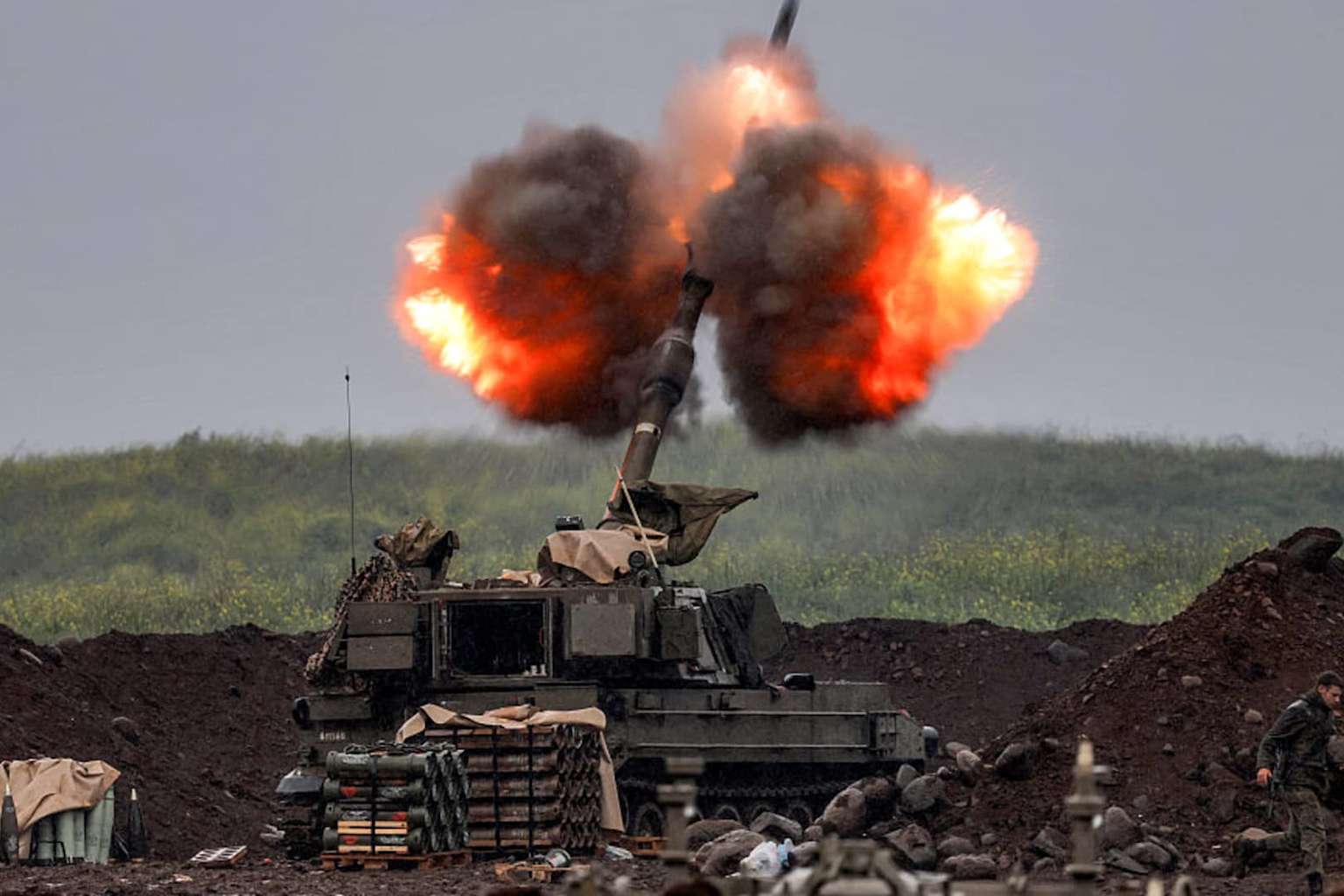 Israel bombardea Líbano y rompe el alto al fuego en menos de una hora